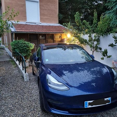 Hote Stephanois Studio, Parking& Borne Electrique Σαιντ-Ετιέν Εξωτερικό φωτογραφία