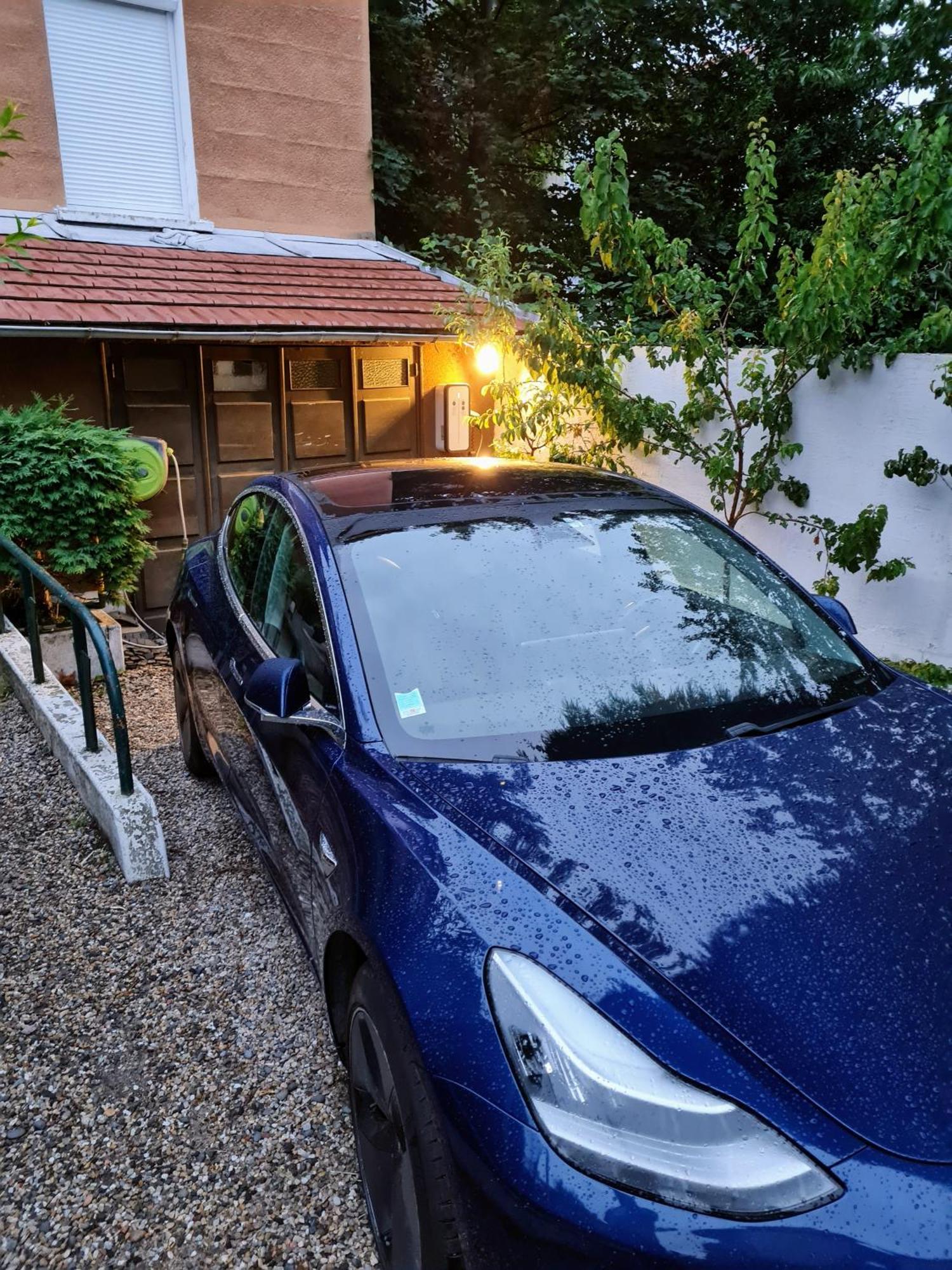 Hote Stephanois Studio, Parking& Borne Electrique Σαιντ-Ετιέν Εξωτερικό φωτογραφία